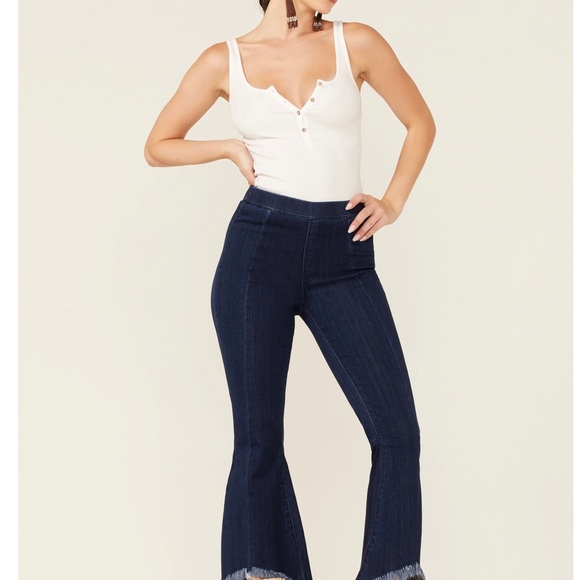 Cello Jeans - NWT LOWEST MARKDOWN! - Picture 5 of 6